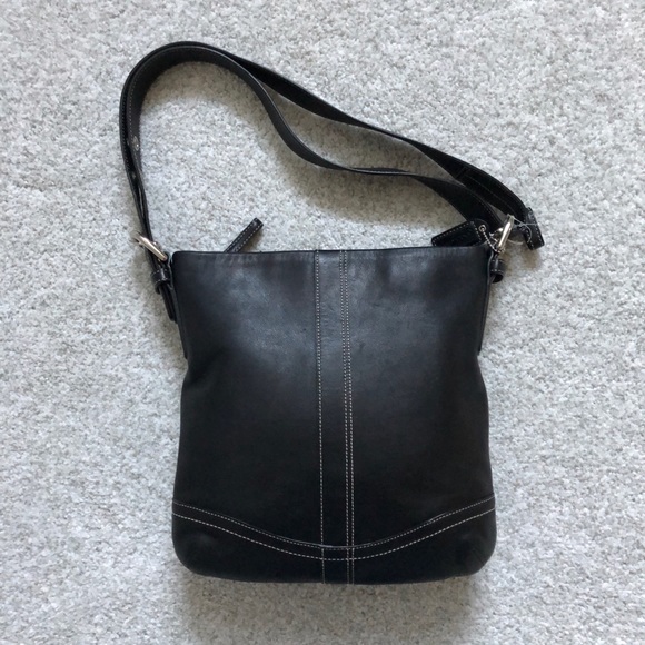 Black leather coach crossbody purse - Picture 4 of 7